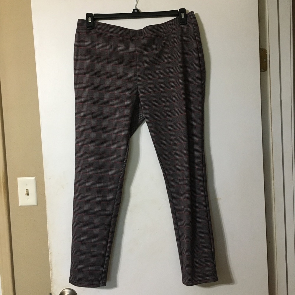 af studio Plaid Dress Pants. Size XL.